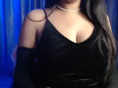 Snapshot of Sexy_Myra18 chatting on 01.08.25 Sexy Myra18 online show from 01.08.25