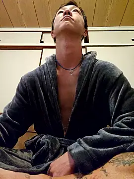 Snapshot of mementomori4669 chatting on 11.12.25 mementomori4669 online show from 11.12.25