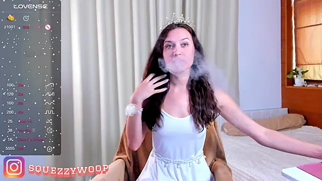 Snapshot of kristina_murr chatting on 02.24.25 kristina murr online show from 02.24.25