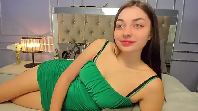 AngelinaWett online show from 02.06.25