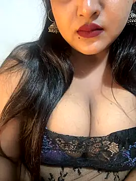 Ayesha mahi online show from 11.28.25