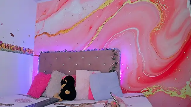 Snapshot of Daisy__rose chatting on 01.31.25 Daisy rose online show from 01.31.25