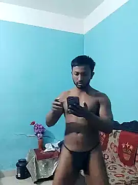 Snapshot of HunkyAriyan chatting on 01.20.25 HunkyAriyan online show from 01.20.25