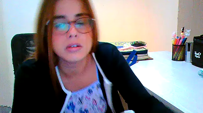 Snapshot of maliamiller chatting on 03.22.25 maliamiller online show from 03.22.25