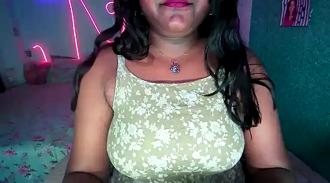 expression queen online show from 03.09.25