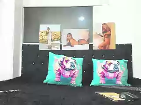 Snapshot of doll_celeste20 chatting on 02.15.25 doll celeste20 online show from 02.15.25