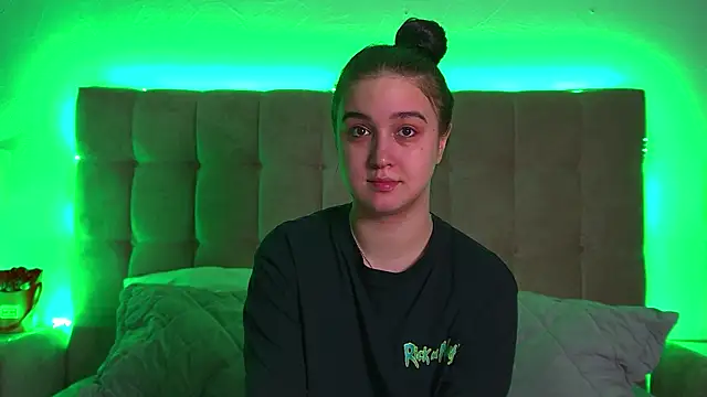 ChristinaMilton online show from 02.22.25