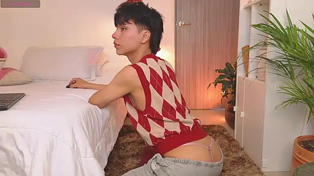 Tommyfoxboy online show from 11.21.25