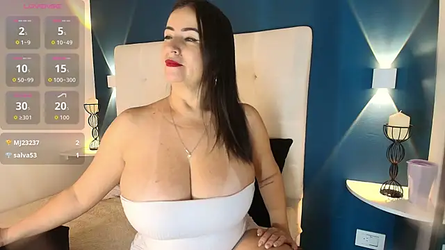 Emmawattsom online show from 11.09.25