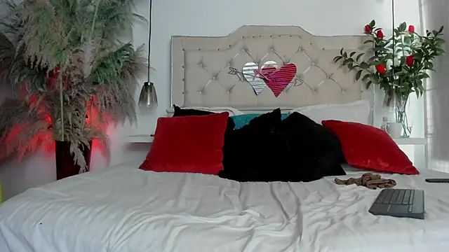 Samanthahavery44 online show from 10.16.25