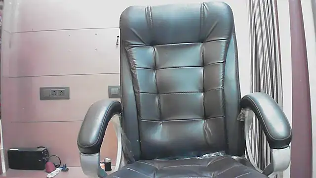 Snapshot of collage_hoty chatting on 09.11.25 collage hoty online show from 09.11.25