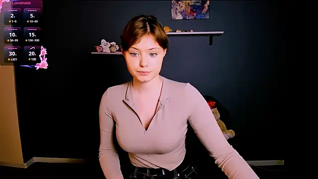 Snapshot of nikole_kitt chatting on 01.17.25 nikole kitt online show from 01.17.25