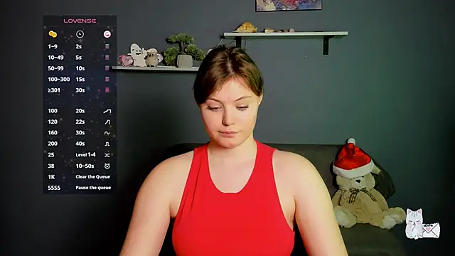Snapshot of nikole_kitt chatting on 01.19.25 nikole kitt online show from 01.19.25