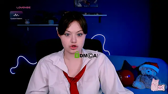 Snapshot of nikole_kitt chatting on 02.19.25 nikole kitt online show from 02.19.25