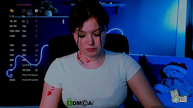 Snapshot of nikole_kitt chatting on 02.24.25 nikole kitt online show from 02.24.25