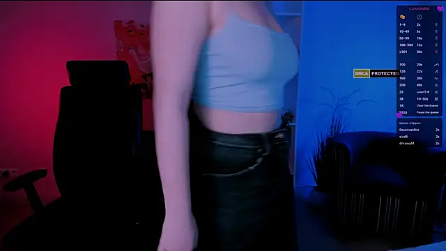 Snapshot of nikole_kitt chatting on 03.12.25 nikole kitt online show from 03.12.25