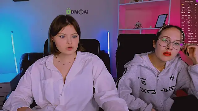 nikole kitt online show from 11.26.25