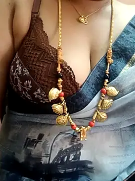 gaurika18 online show from 02.20.25