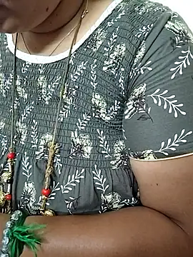 gaurika18 online show from 11.27.25