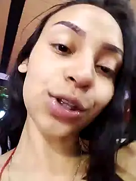 Snapshot of emma_ambar chatting on 01.18.25 emma ambar online show from 01.18.25