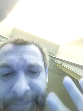 Snapshot of Andrzej-M chatting on 09.13.25 Andrzej-M online show from 09.13.25