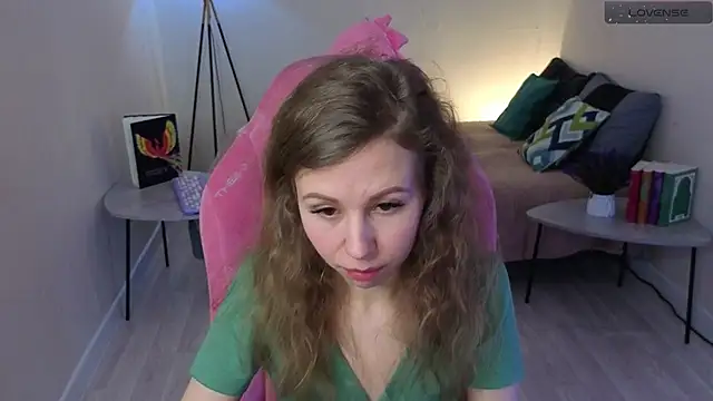 Snapshot of Lill_Mary chatting on 01.27.25 Lill Mary online show from 01.27.25