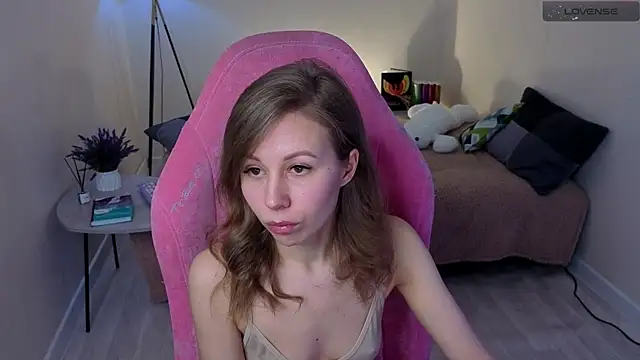 Snapshot of Lill_Mary chatting on 02.28.25 Lill Mary online show from 02.28.25