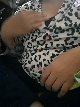 Snapshot of Bbw_Juice_Wife chatting on 12.12.24 Bbw Juice Wife online show from 12.12.24