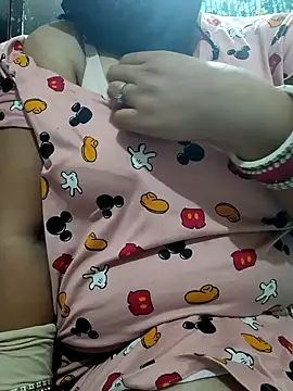 Snapshot of Bbw_Juice_Wife chatting on 10.01.25 Bbw Juice Wife online show from 10.01.25