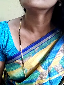 Snapshot of anuradha1432 chatting on 10.06.25 anuradha1432 online show from 10.06.25