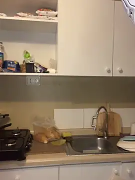 WhiteWomen online show from 11.10.25