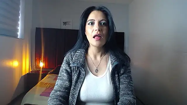 Zuzana21 online show from 12.07.24