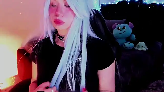 Snapshot of _riassgremory chatting on 09.18.25 riassgremory online show from 09.18.25