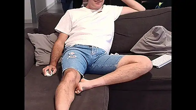 Snapshot of Arnaudvibre chatting on 09.22.25 Arnaudvibre online show from 09.22.25