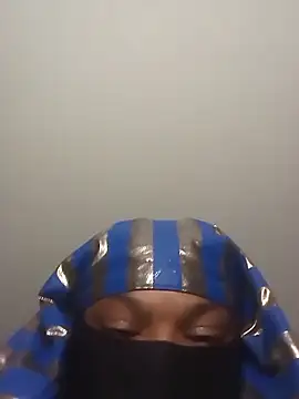 MaskOn DOut online show from 12.05.25