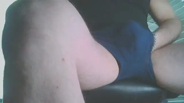 Snapshot of xtc1992 chatting on 01.31.25 xtc1992 online show from 01.31.25