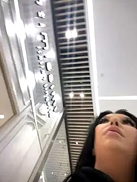 Tisha Busty online show from 11.24.25