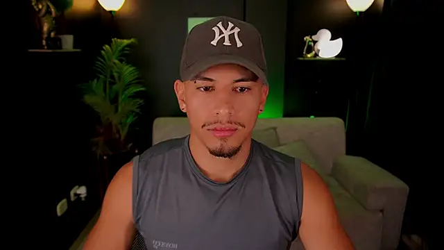 Aaronfox x online show from 11.03.25