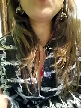 Snapshot of MIss-Naina chatting on 01.07.25 MIss-Naina online show from 01.07.25