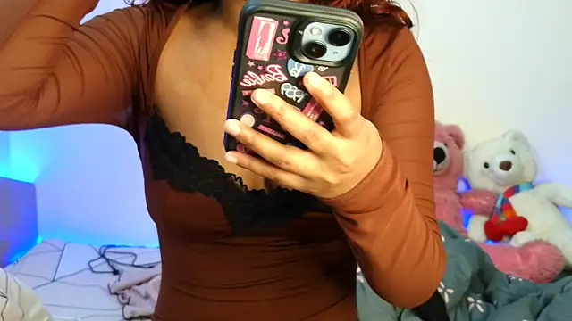 Snapshot of bad_diva chatting on 09.20.25 bad diva online show from 09.20.25