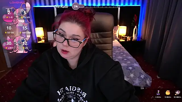 Snapshot of BettyDark chatting on 03.16.25 BettyDark online show from 03.16.25