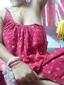 Snapshot of miss-Riy chatting on 12.21.24 miss-Riy online show from 12.21.24