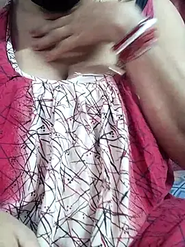 Snapshot of miss-Riy chatting on 02.25.25 miss-Riy online show from 02.25.25