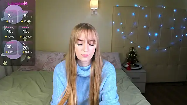 Snapshot of Stacy_River chatting on 12.13.24 Stacy River online show from 12.13.24