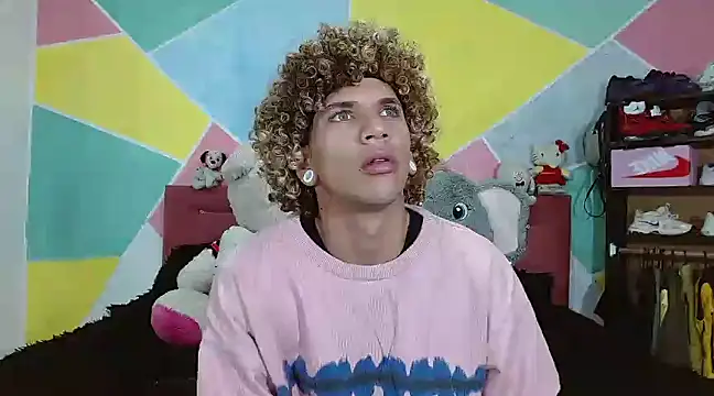 Snapshot of tylor_boy chatting on 01.09.25 tylor boy online show from 01.09.25