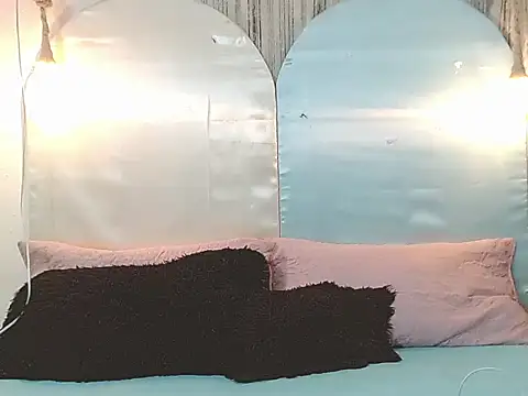 Snapshot of tylor_boy chatting on 12.04.25 tylor boy online show from 12.04.25