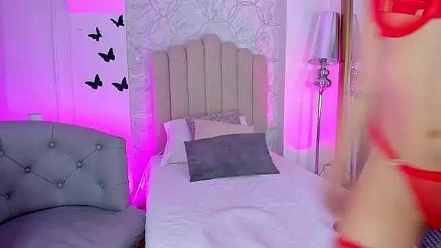 PollyGrey  online show from 02.04.25