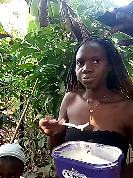 Black juicy24 online show from 02.03.25