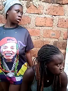 Black juicy24 online show from 02.13.25