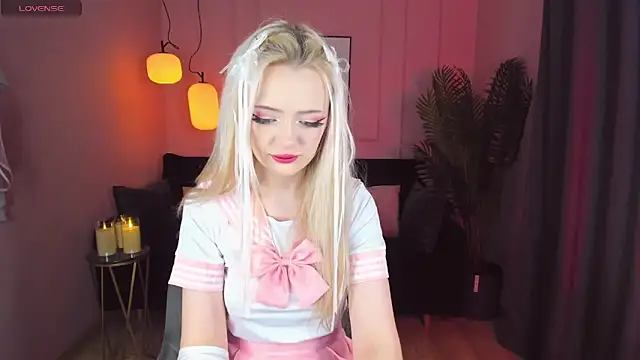 EmilyAir online show from 01.04.25